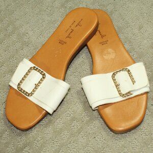 mila paoli Women's 9 While Leather Gold Buckle Slide Sandal